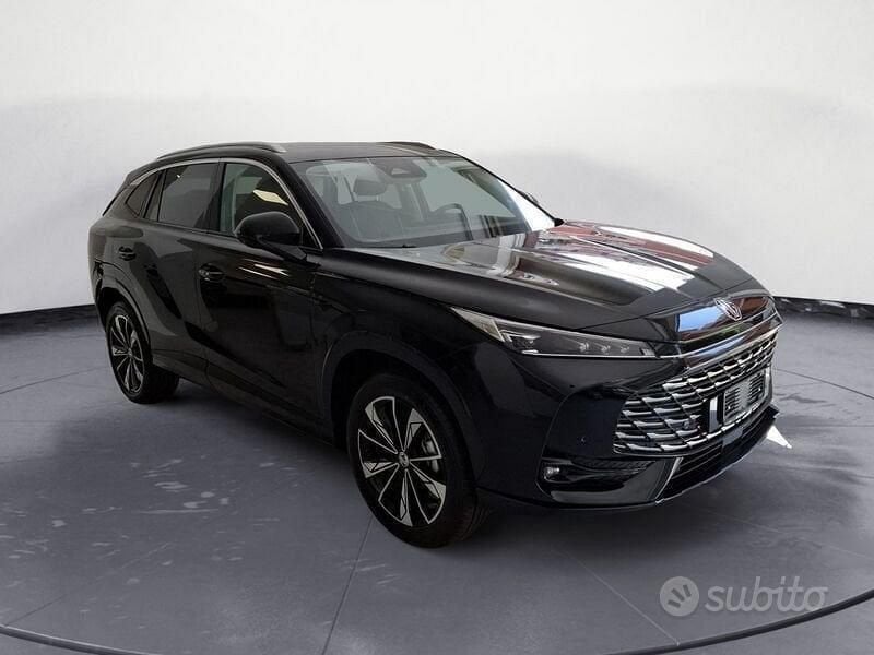 Nuova MG HS Luxury 170 CV (125 kW) 2025 Blu SUV