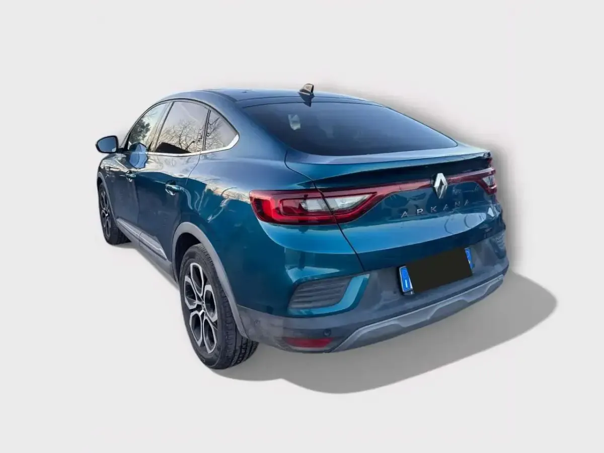 Usata Renault Arkana Techno 145 CV (106 kW) 2022 Blu SUV