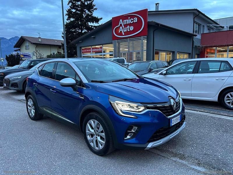 Usata Renault Captur Intens 95 CV (69 kW) 2021 Blu/azzurro SUV