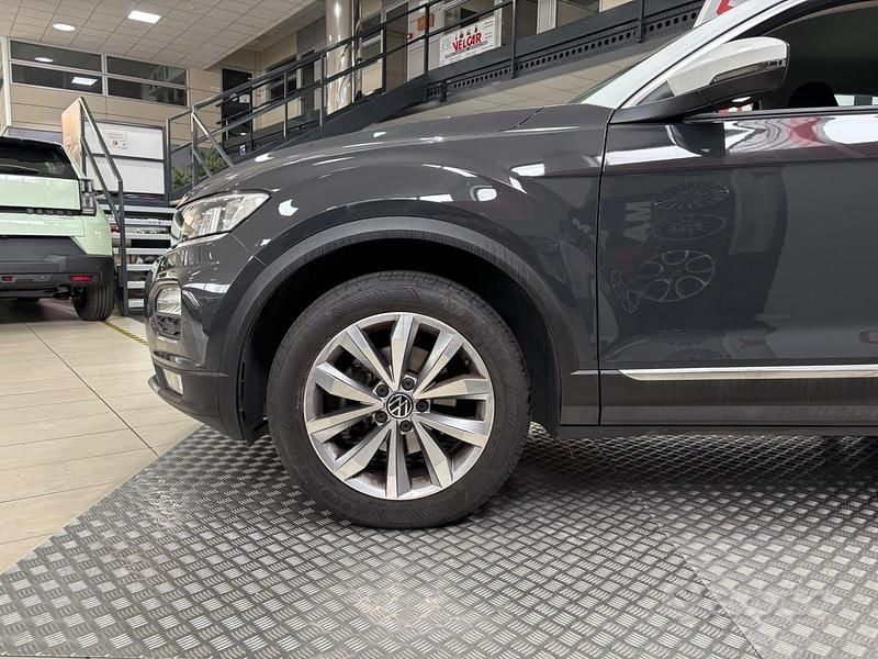 Usata VW T-Roc Advance 150 CV (110 kW) 2021 Grigio SUV