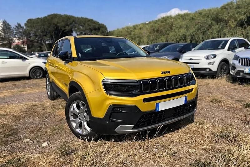 Usata Jeep Avenger Altitude 101 CV (74 kW) 2024 Giallo SUV