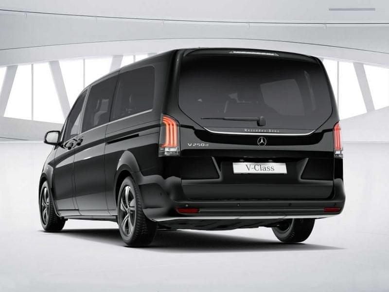 Nuova Mercedes V250 Avantgarde 190 CV (139 kW) 2026 Nero Monovolume