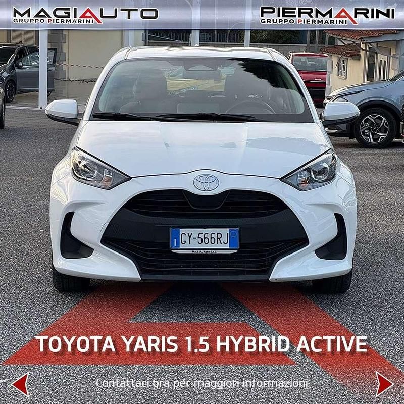 Usata Toyota Yaris Hybrid Active 116 CV (85 kW) 2025 Bianco Berlina