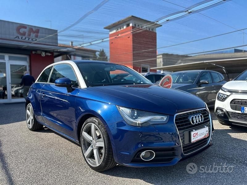 Usata Audi A1 Admired 105 CV (77 kW) 2011 Blu Utilitaria