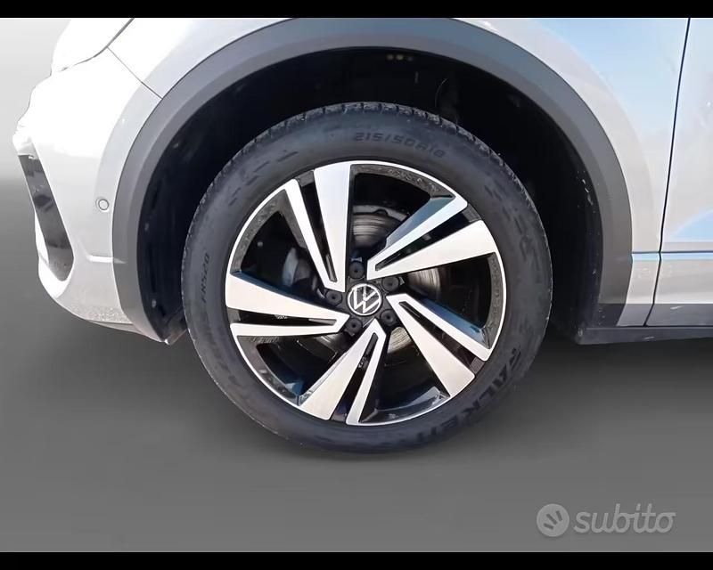 Usata VW T-Roc R-line 110 CV (80 kW) 2022 Grigio chiaro met. SUV