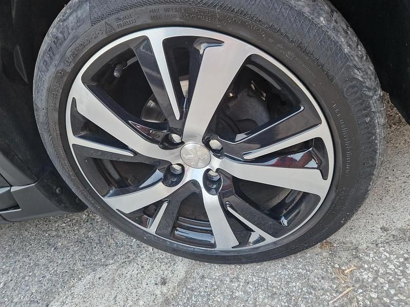 Usata Peugeot 2008 GT-line 2019 Nero SUV