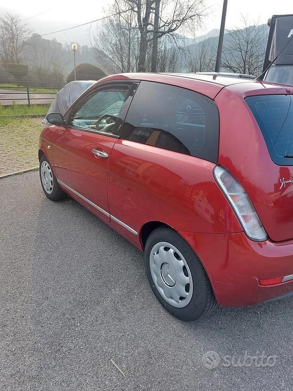 Usata Lancia Ypsilon 2007 Rosso Utilitaria