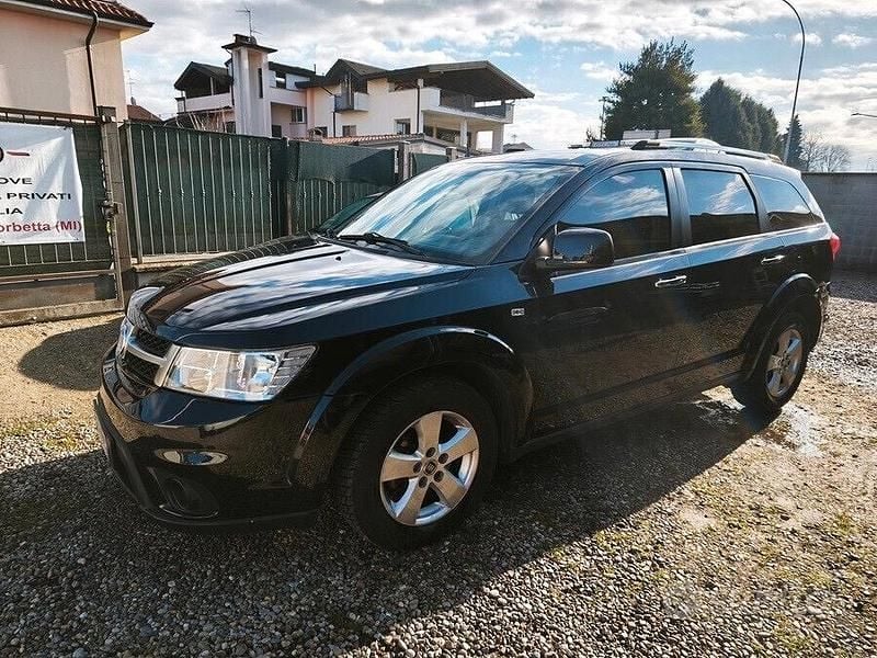 Blu Usata 2012 Fiat Freemont Lounge SUV | 6999 € (Buon prezzo) - Immagine 1/4