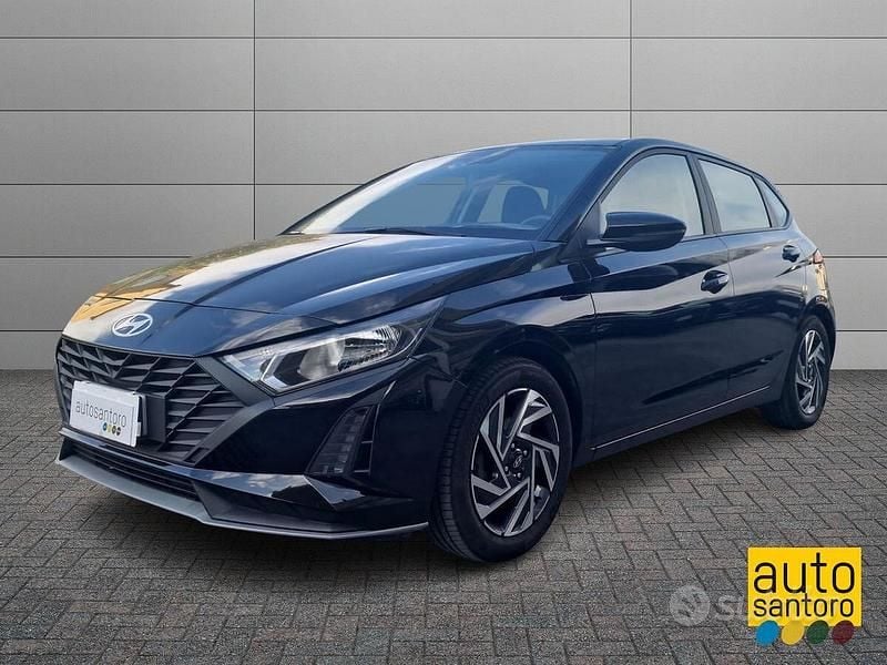 Usata Hyundai i20 84 CV (61 kW) 2023 Nero Utilitaria