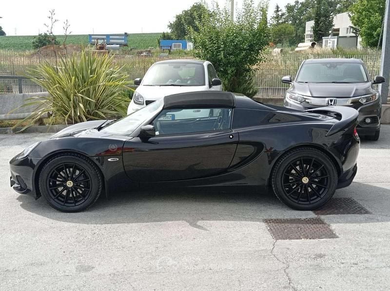 Usata Lotus Elise 220 CV (161 kW) 2019 Nero Cabrio