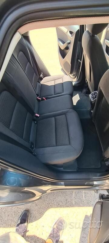 Usata Audi Q3 Advanced Plus 140 CV (102 kW) 2012 Grigio SUV