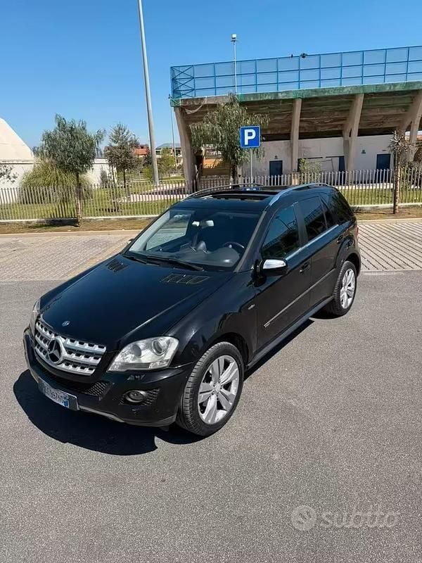 Usata Mercedes ML350 2010 Nero SUV