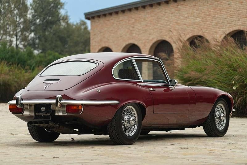 Usata Jaguar E-Type 14 CV (10 kW) 1972 Rosso Coupé