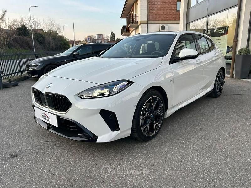Usata BMW 120 M Sport 163 CV (119 kW) 2025 Bianco Utilitaria