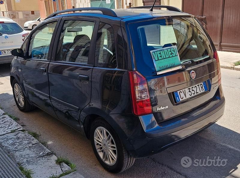 Usata Fiat Idea 70 CV (51 kW) 2004 Nero Monovolume
