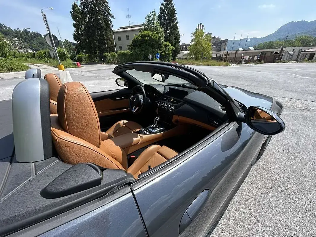 Usata BMW Z4 Comfort Edition 156 CV (114 kW) 2013 Grigio Cabrio