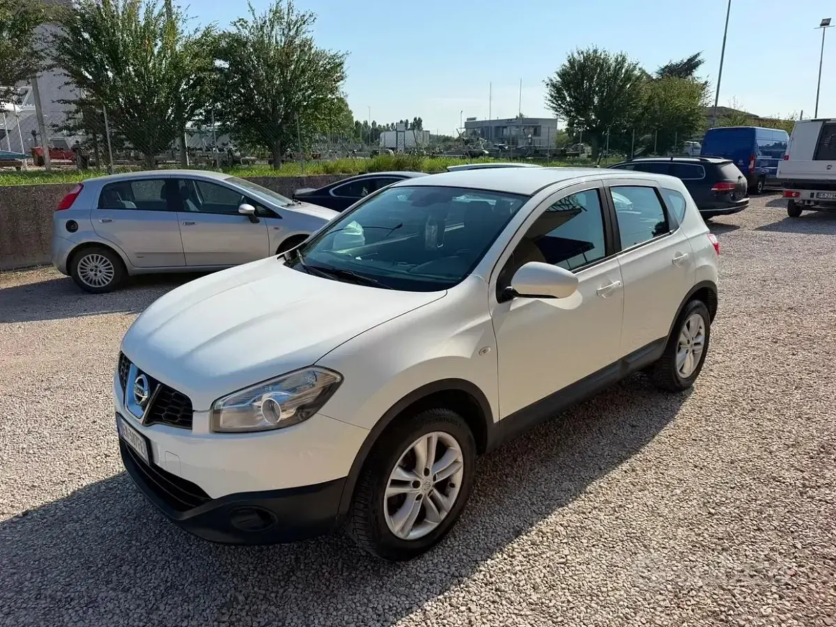 Usata Nissan Qashqai Acenta 117 CV (86 kW) 2012 SUV