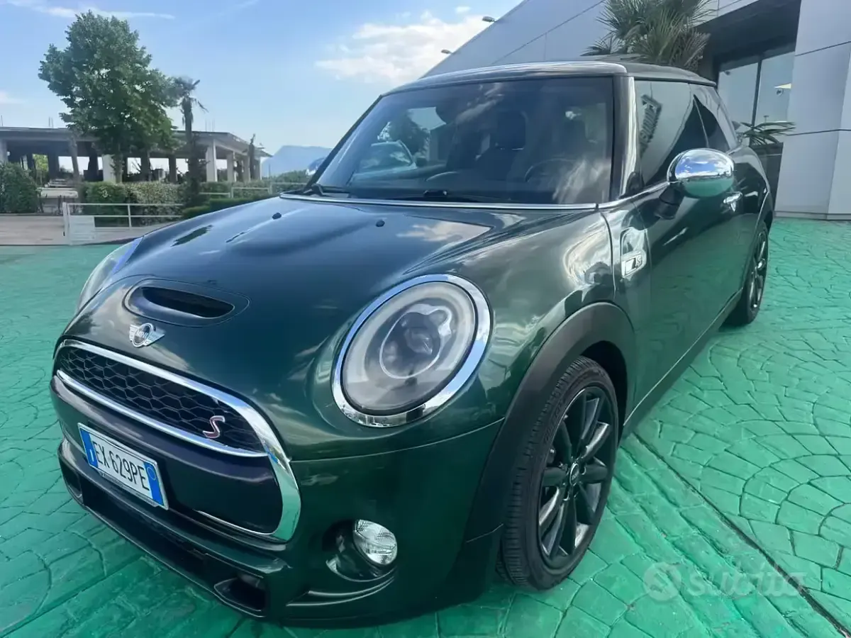 Usata Mini Cooper SD Business 170 CV (125 kW) 2014 Verde Utilitaria
