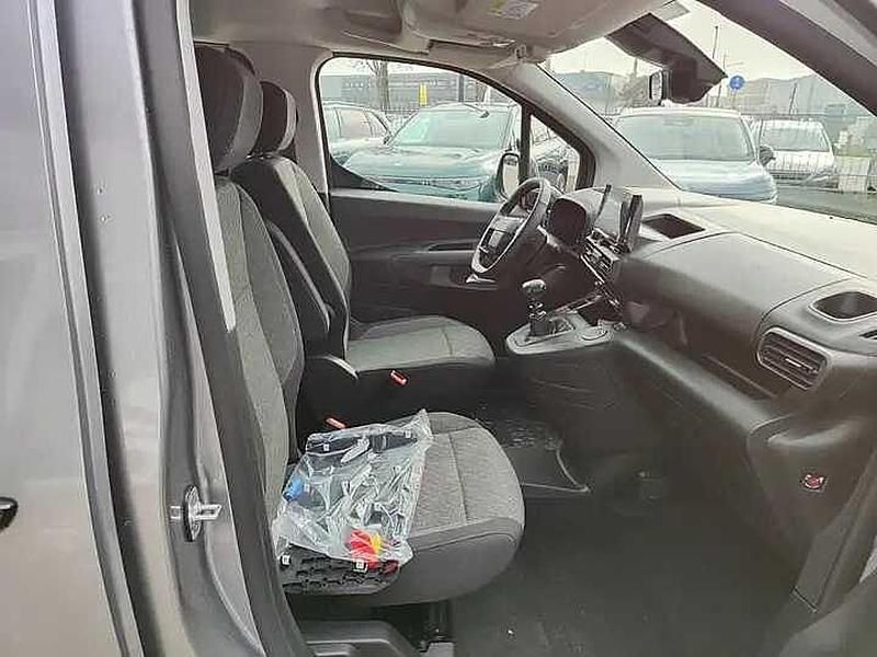 Nuova Opel Combo Life Edition+ 102 CV (75 kW) 2025 Grigio SUV