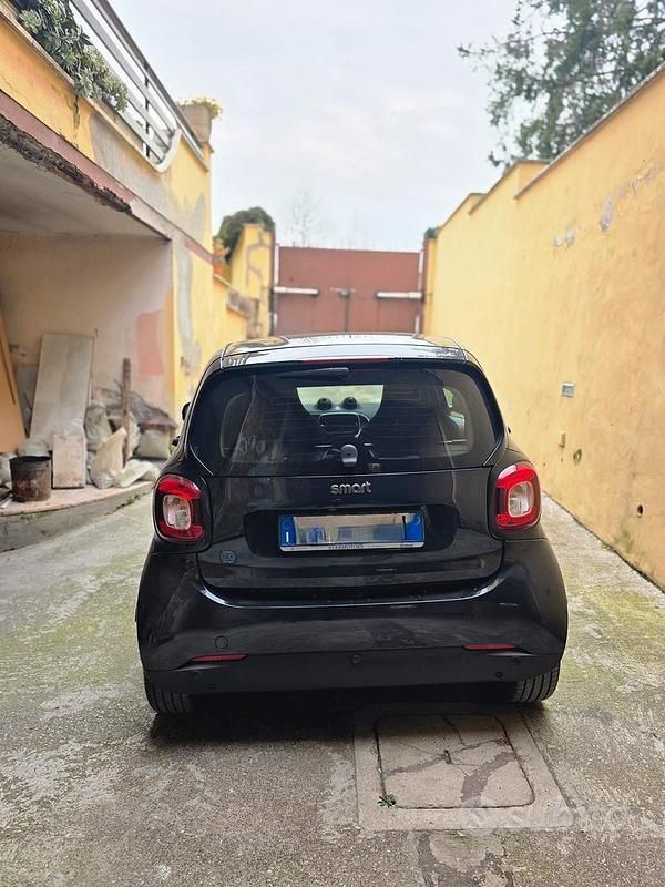 Usata Smart ForTwo Coupé Pulse 2023 Utilitaria