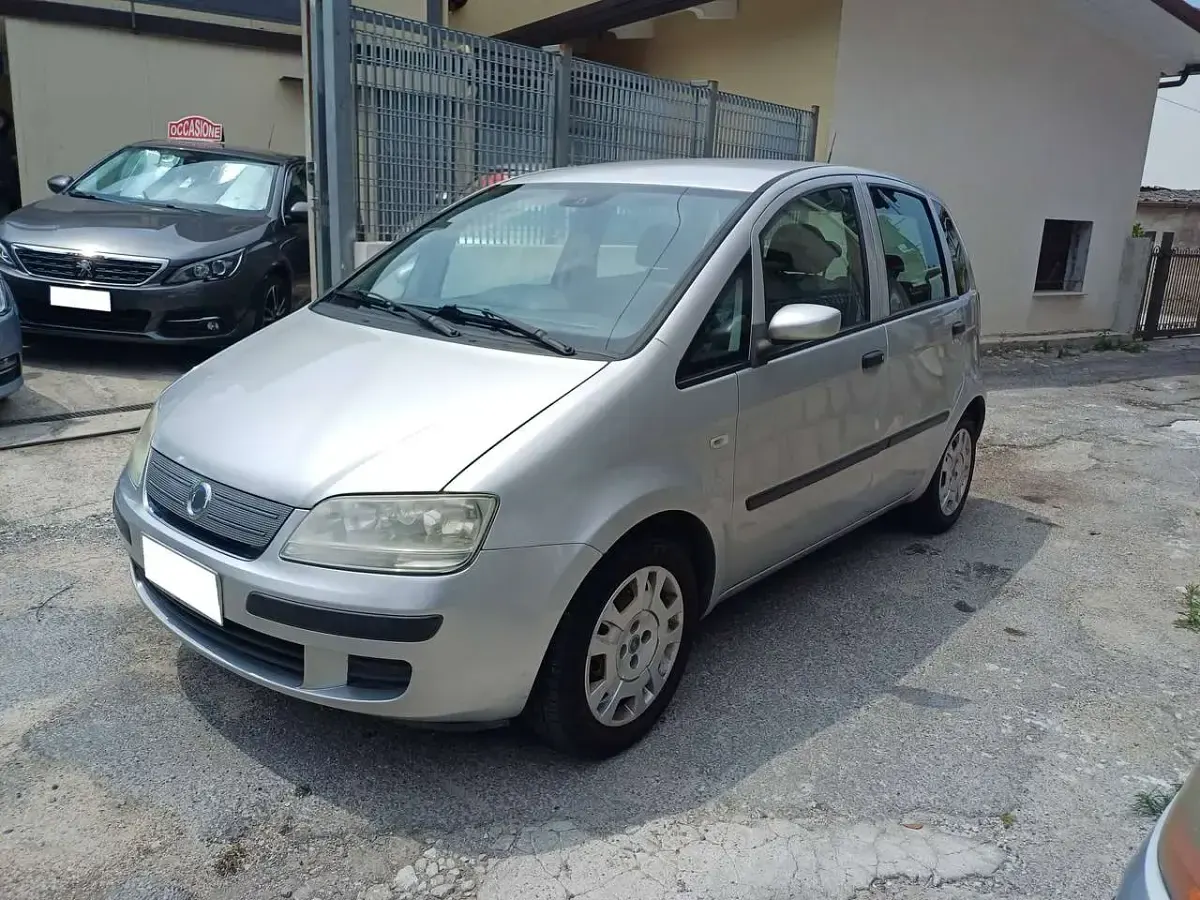 Usata Fiat Idea 69 CV (50 kW) 2008 Monovolume
