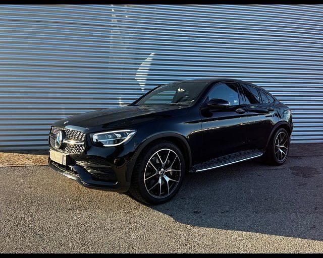 Usata Mercedes GLC220 Premium 2022 Nero SUV