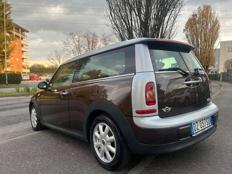 Usata Mini Cooper D Clubman Chili 109 CV (80 kW) 2010 Marrone Station wagon