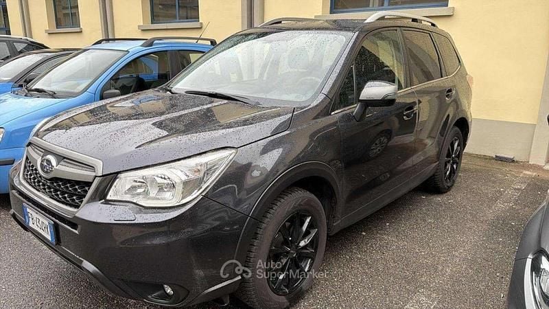Usata Subaru Forester Style 150 CV (110 kW) 2015 Nero SUV