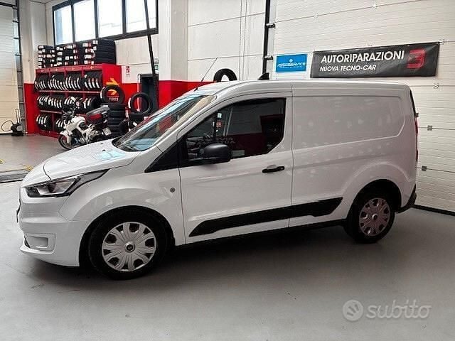Usata Ford Transit Connect Active 120 CV (88 kW) 2022 Bianco Monovolume