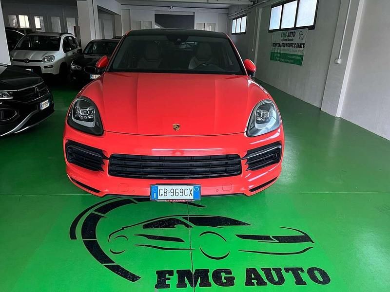 Usata Porsche Cayenne 340 CV (250 kW) 2020 Arancione SUV