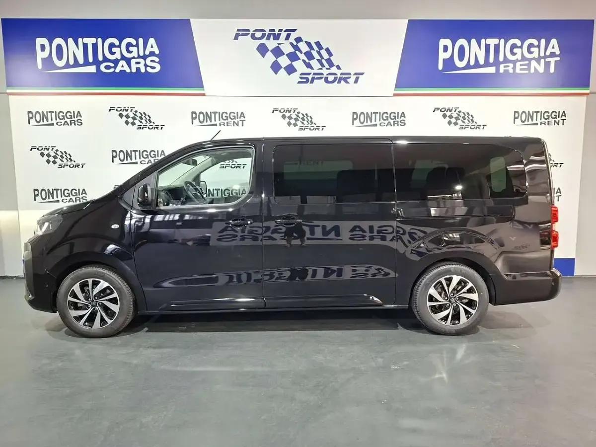 Nuova Fiat E-Ulysse 131 kW (179 CV) 2025 Nero Monovolume