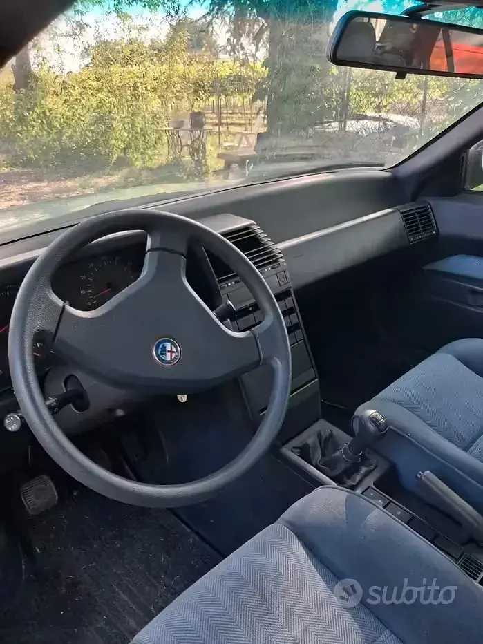 Usata Alfa Romeo 164 145 CV (106 kW) 1988 Bianco Berlina