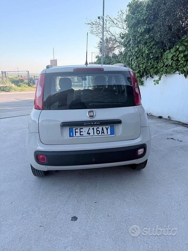 Usata Fiat Panda 95 CV (69 kW) 2016 Marrone Utilitaria