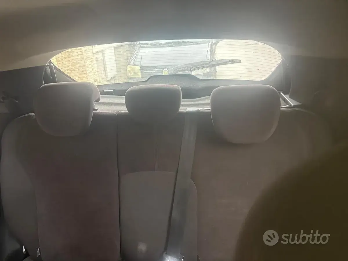 Usata Lancia Ypsilon 69 CV (50 kW) 2012 Utilitaria
