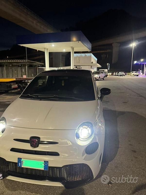 Usata Abarth 500 135 CV (99 kW) 2015 Grigio Utilitaria