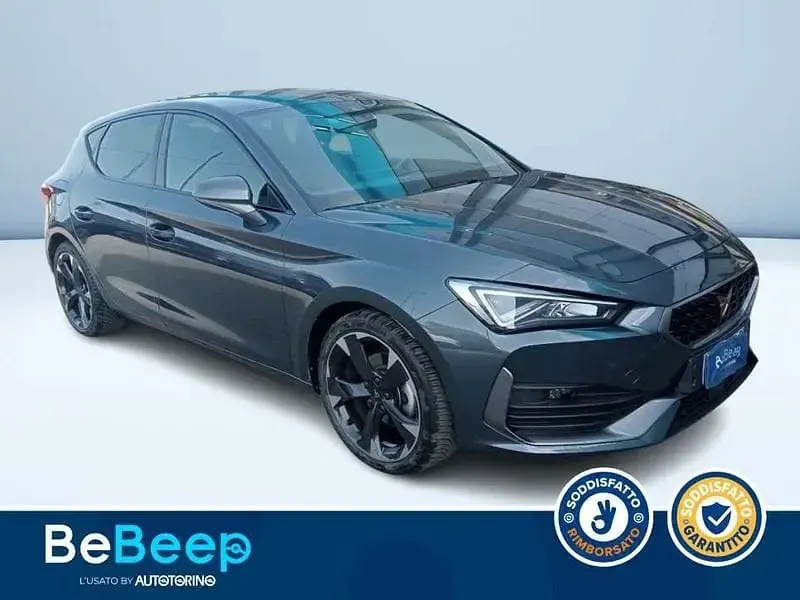 Usata Cupra Leon 150 CV (110 kW) 2024 Grigio metallizzato Berlina
