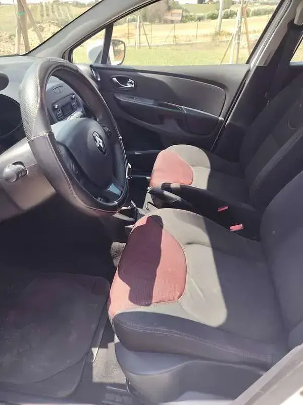 Usata Renault Clio 75 CV (55 kW) 2014 Bianco Station wagon