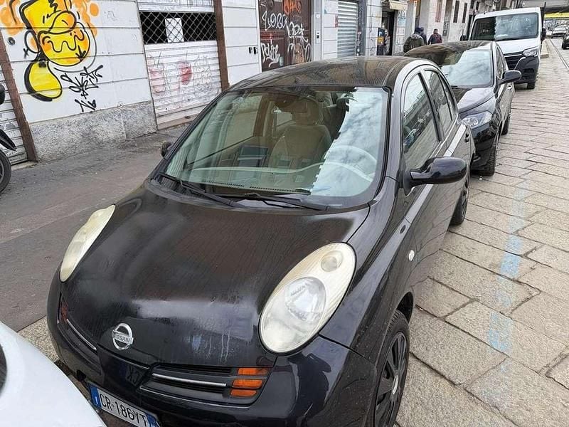 Usata Nissan Micra Acenta 80 CV (58 kW) 2004 Nero Utilitaria