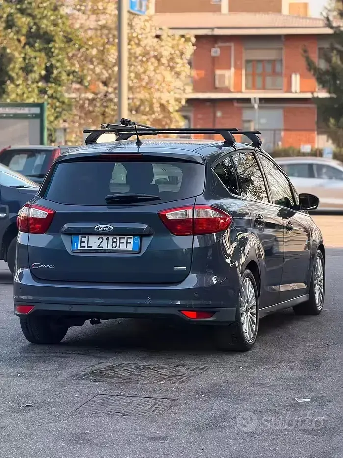 Usata Ford C-MAX Titanium 115 CV (84 kW) 2012 Bianco Monovolume