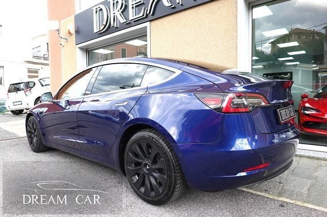 Usata Tesla Model 3 Long Range AWD 366 kW (498 CV) 2020 Blu metallizzato Berlina