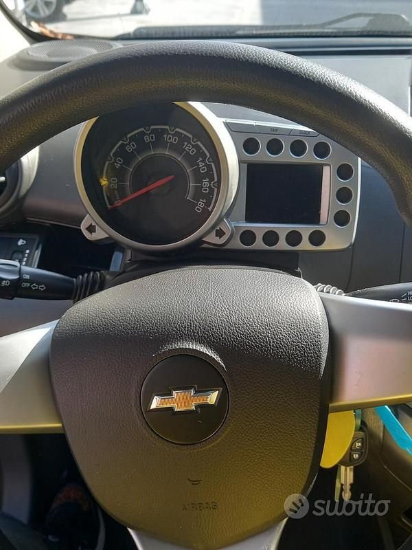 Usata Chevrolet Spark LS 68 CV (50 kW) 2011 Marrone Utilitaria
