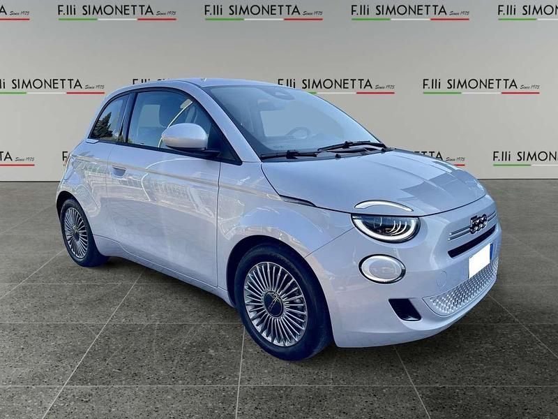 Nuova Fiat 500 65 CV (47 kW) 2026 Blu/azzurro Utilitaria