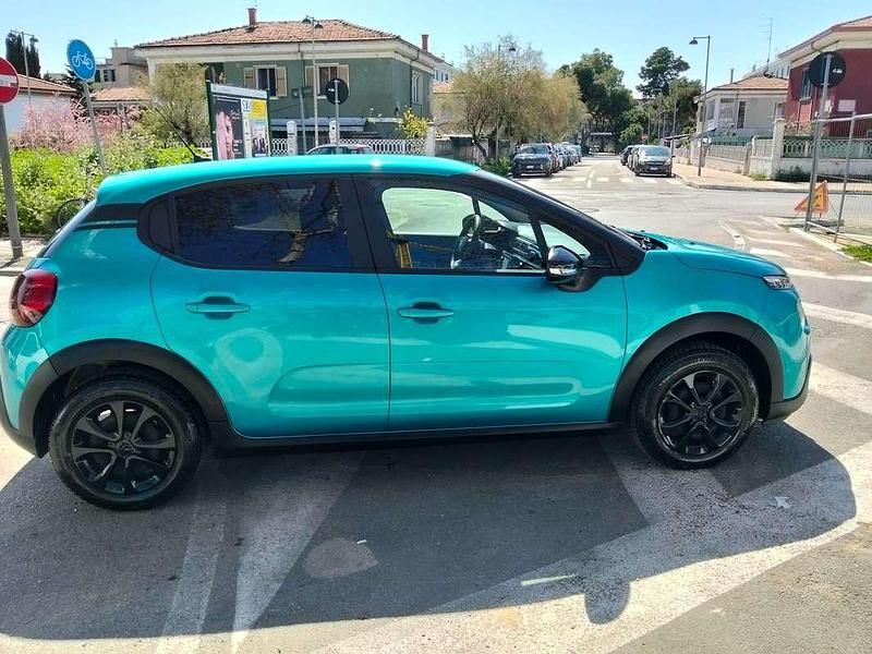 Usata Citroën C3 102 CV (75 kW) 2023 Blu/azzurro Utilitaria