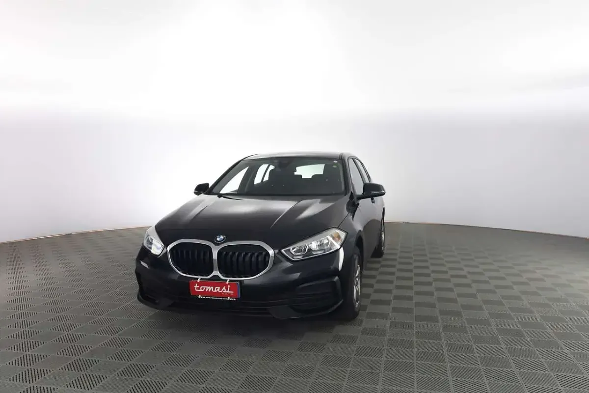 Usata BMW 116 Advantage 116 CV (85 kW) 2022 Nero sapphire Utilitaria