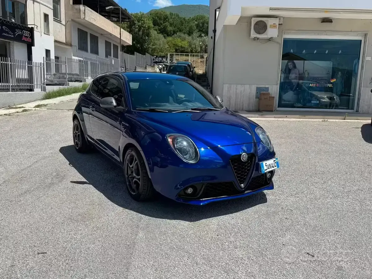 Usata Alfa Romeo MiTo Quadrifoglio 170 CV (125 kW) 2017 Bluazzurro Utilitaria