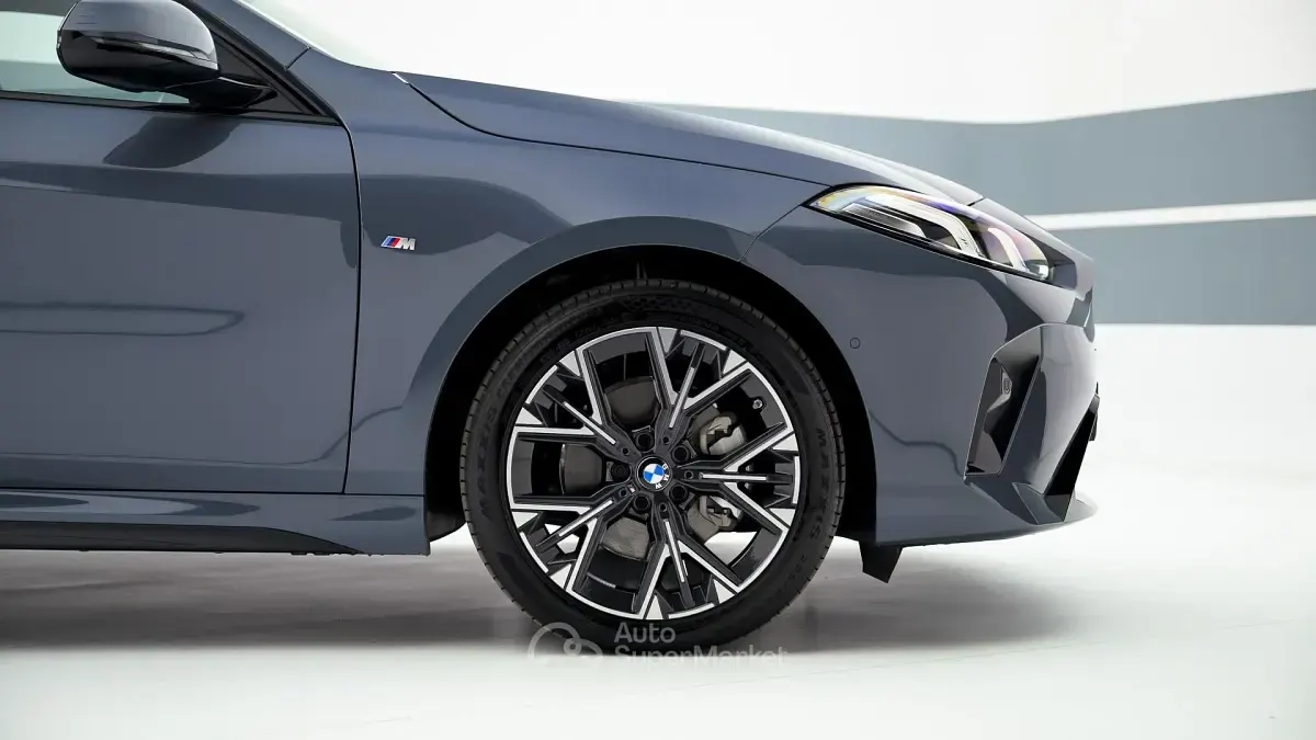 Usata BMW 118 M Sport 150 CV (110 kW) 2025 Storm bay metallizzato Utilitaria