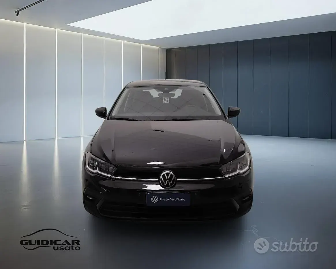 Usata VW Polo Life 95 CV (69 kW) 2023 Nero Utilitaria