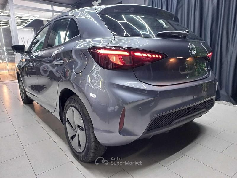 Nuova MG MG3 116 CV (85 kW) 2026 Gray Utilitaria