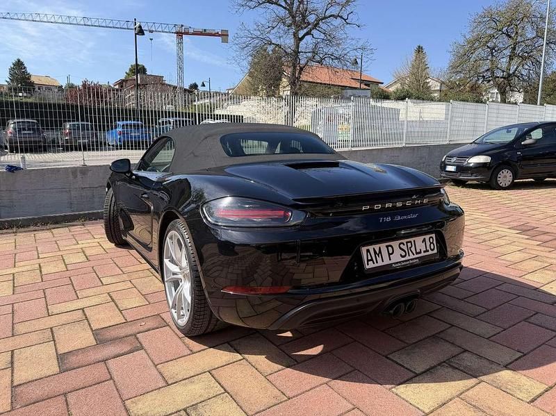 Usata Porsche 718 Boxster 300 CV (220 kW) 2019 Jet black metallic Cabrio