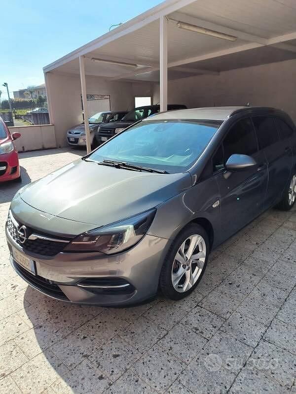 Nessuno(met.) Usata 2021 Opel Astra GS Line Station wagon | 13.500 € (Molto cara) - Immagine 1/4
